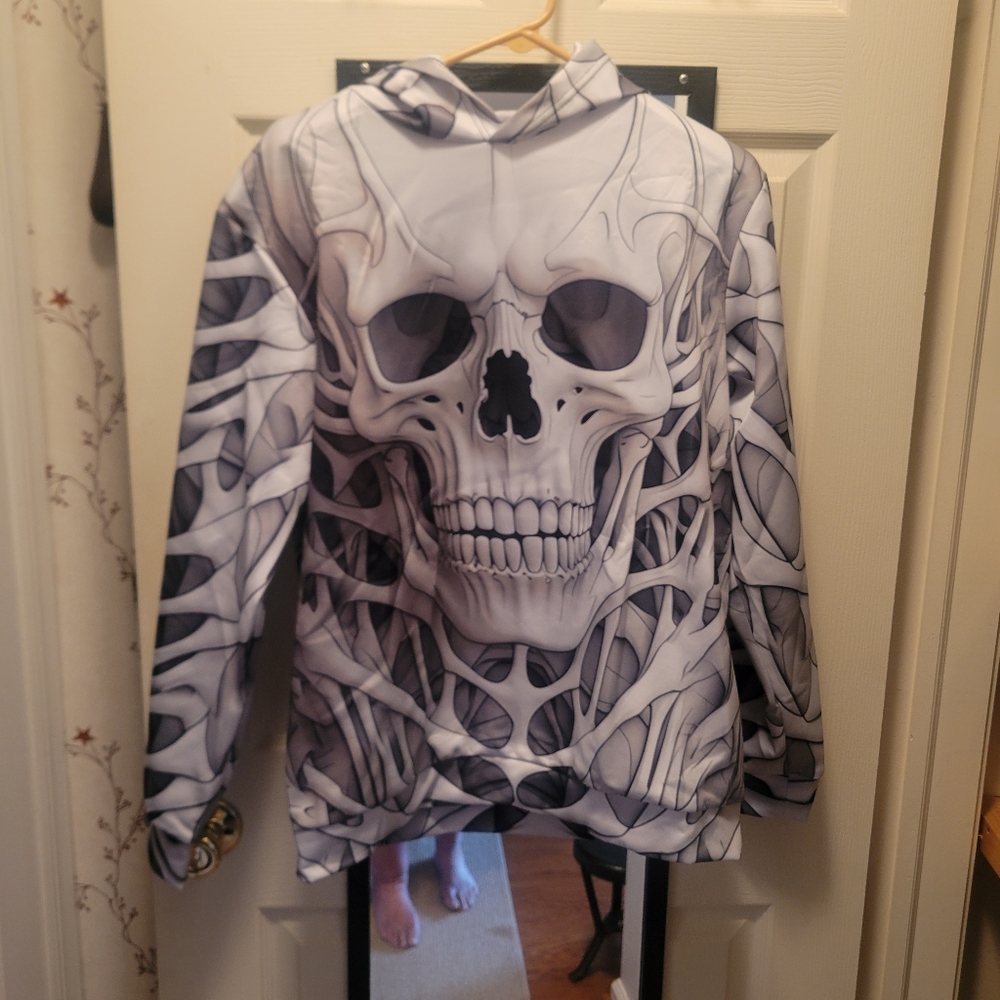 Skull Graphic Hoodie